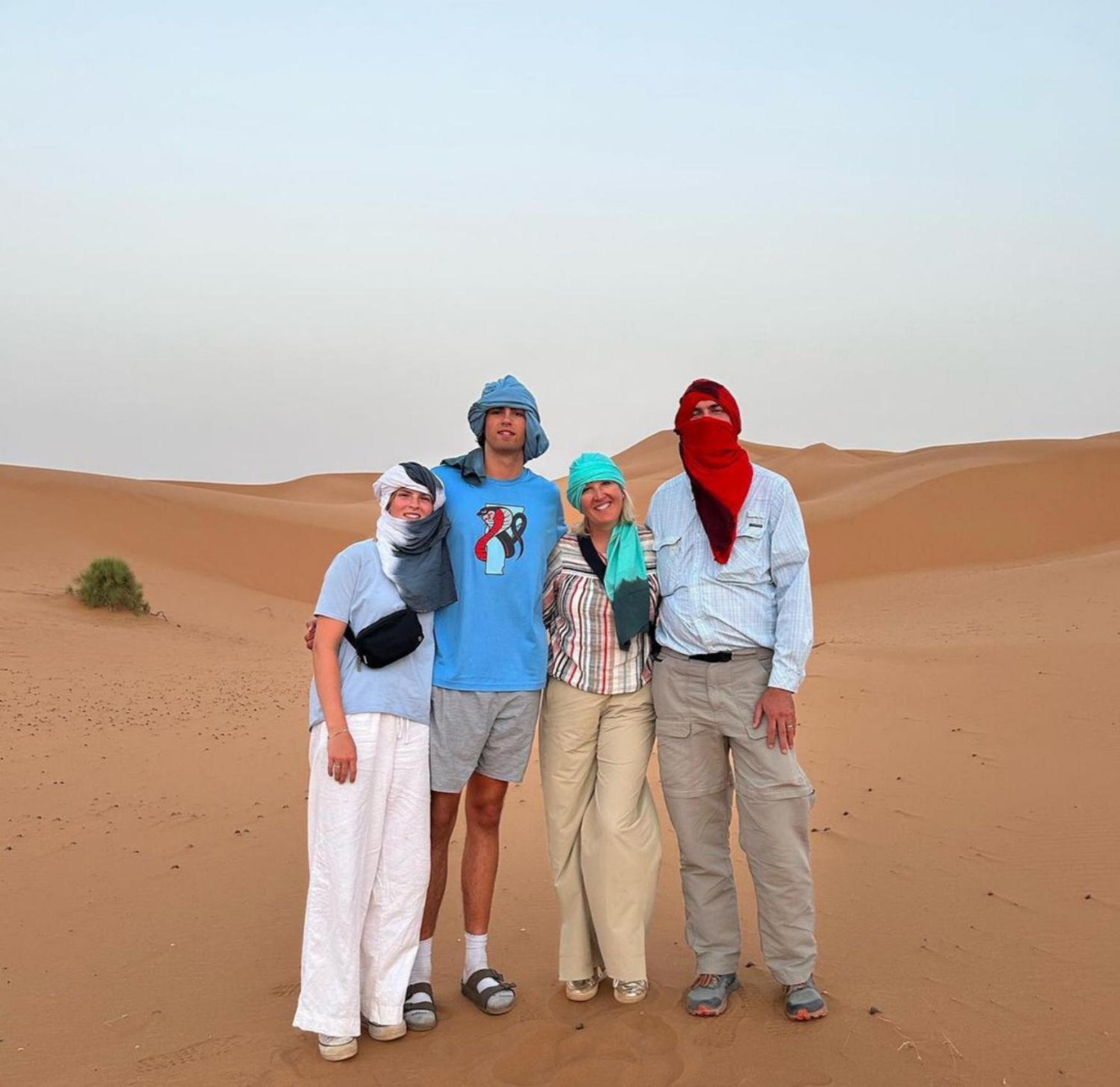 Luxury Bedouin Camp Bed & Breakfast Merzouga Dış mekan fotoğraf