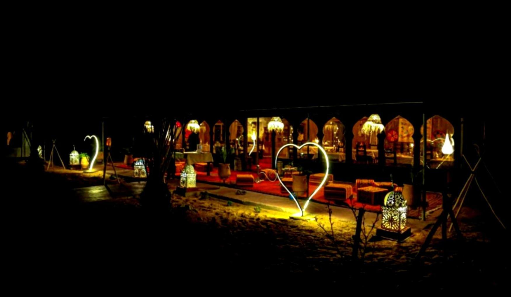 Luxury Bedouin Camp Bed & Breakfast Merzouga Dış mekan fotoğraf