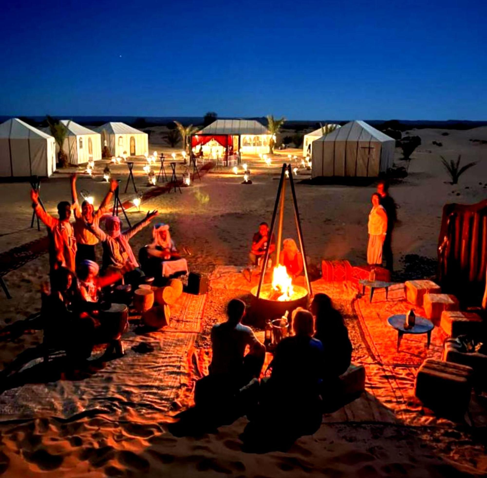 Luxury Bedouin Camp Bed & Breakfast Merzouga Dış mekan fotoğraf