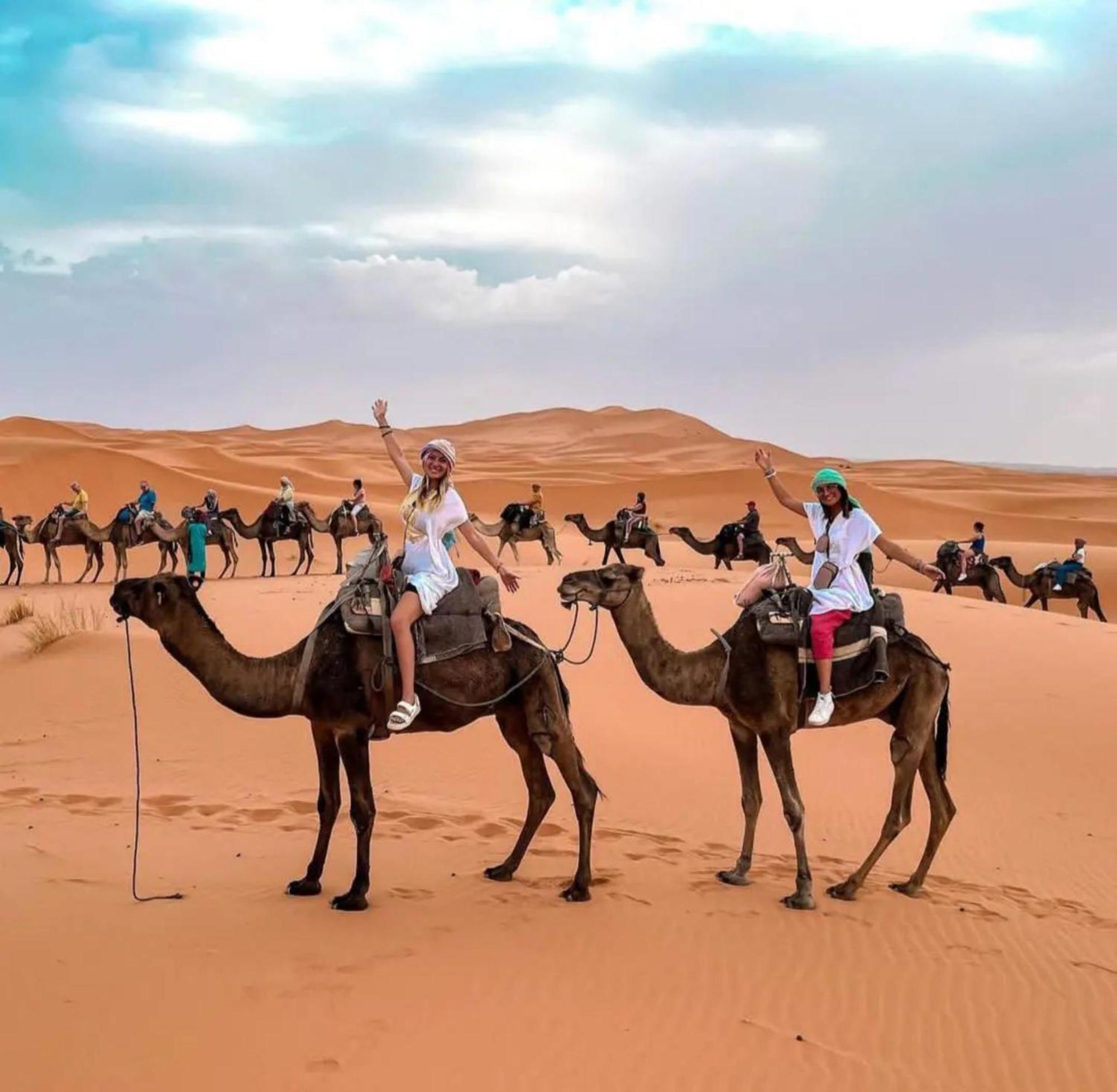 Luxury Bedouin Camp Bed & Breakfast Merzouga Dış mekan fotoğraf